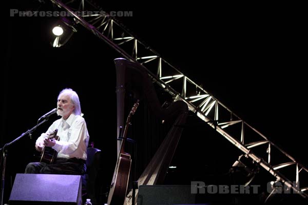 ROY HARPER - 2010-05-31 - PARIS - Espace Charlie Parker - Grande Halle - 